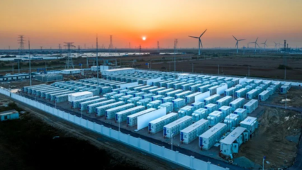 江蘇省最大獨立共享儲能電站正式并網 為新型電力系統注入強大“穩定器”